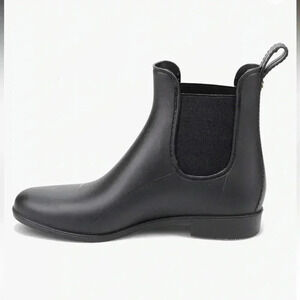 Sam Edelman Chelsea Rain Boots New Size 8